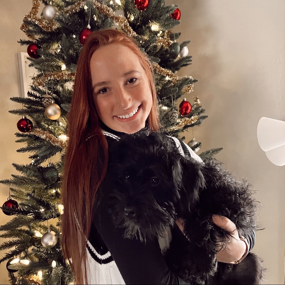 Meet your Posher, Alexis